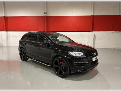 Audi Q7  3.0 TDI V6 S line Style Edition 