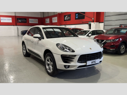 Porsche Macan  2.0 T 