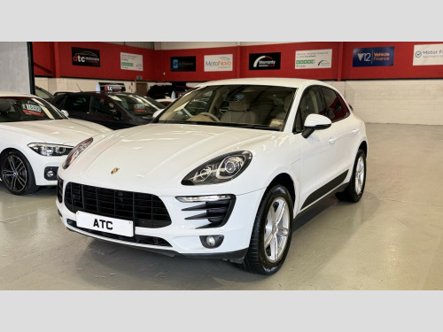 Porsche Macan  2.0 T 