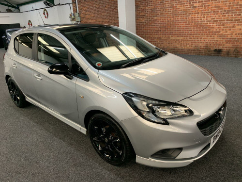 Vauxhall Corsa  1.4 i ecoTEC SRi VX Line Nav Black