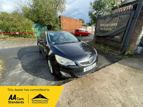 Vauxhall Astra  2.0 CDTi Elite Hatchback 5dr Diesel Auto Euro 5 (1