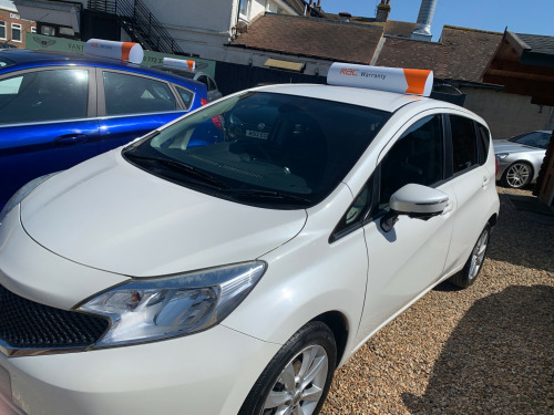 Nissan Note  TEKNA DIG-S 5-Door