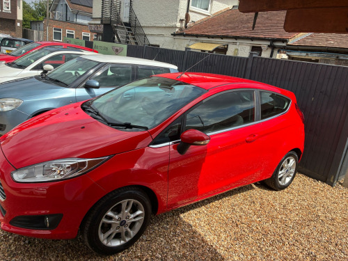 Ford Fiesta  ZETEC 3-Door