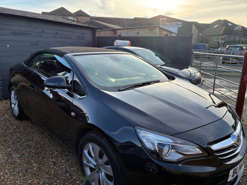 Vauxhall Cascada  1.4T SE Convertible 2dr Petrol Manual Euro 5 (s/s) (140 ps) 