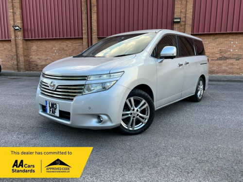 Nissan Elgrand  2.5 HIGHWAY STAR PETROL AUTO 8 SEATS WARRANTY, HPI