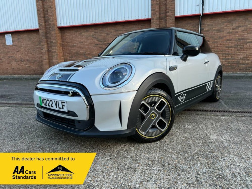 MINI Hatch  32.6kWh Level 1 Hatchback 3dr Electric Auto (184 p