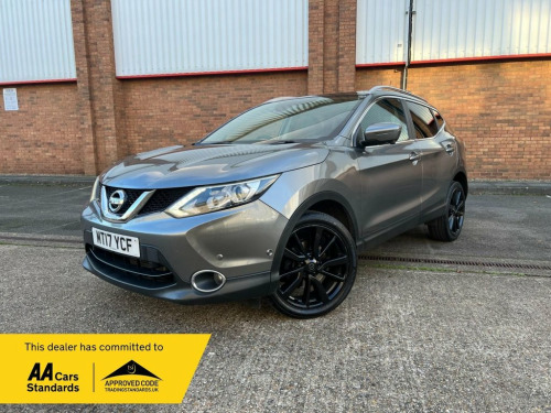 Nissan Qashqai  1.2 DIG-T Tekna SUV 5dr Petrol XTRON 2WD Euro 6 (s