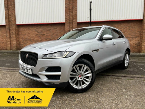 Jaguar F-PACE  2.0 D180 Portfolio SUV 5dr Diesel Auto AWD Euro 6 