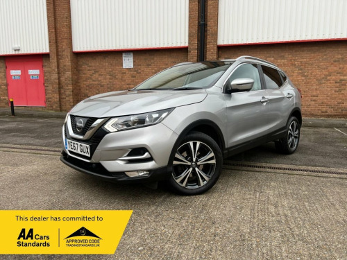 Nissan Qashqai  1.2 DIG-T N-Connecta SUV 5dr Petrol Manual Euro 6 