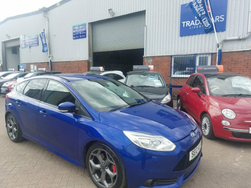 Ford Focus  2.0 ST-3 5d 247 BHP RECARO HEATED FULL LEATHER INT