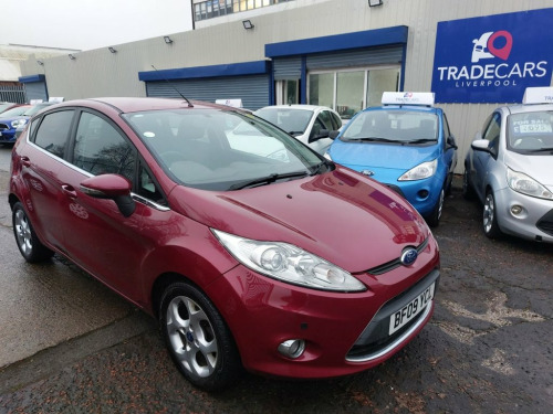 Ford Fiesta  1.4 Zetec Hatchback 5dr Petrol Manual (133 g/km, 9