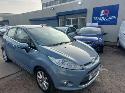 Ford Fiesta  1.25 Zetec Hatchback 5dr Petrol Manual (133 g/km, 