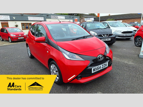 Toyota AYGO  1.0 VVT-i x-play