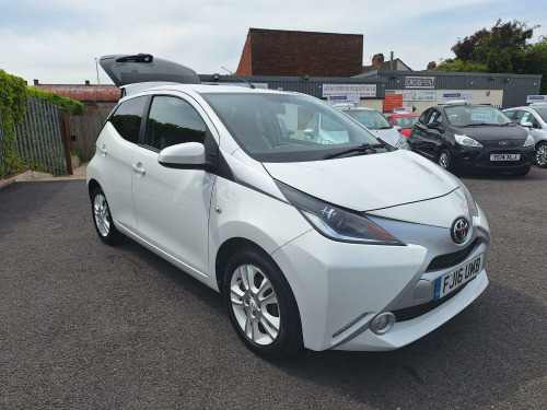 Toyota AYGO 1.0 VVT-i x-pure