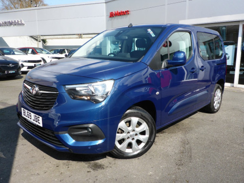 Vauxhall Combo  1.2 Turbo (110PS) 6-Speed Manual Energy 5dr***1 OWNER+FSH+LOW MILEAGE***