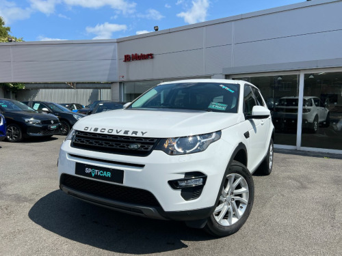 Land Rover Discovery Sport  2.0 TD4 180 SE Tech 6-Speed Manual AWD 7-Seater 5dr**FOUR WHEEL DRIVE+7SEAT