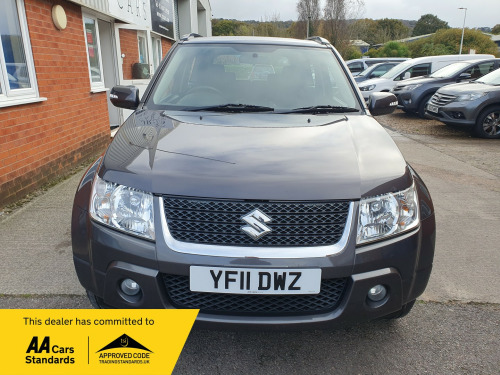 Suzuki Grand Vitara  2.4 VVT SZ3 3 DOOR *READY TO GO WITH 1 YEAR MOT AND JUST SERVICED! *1 YEAR 