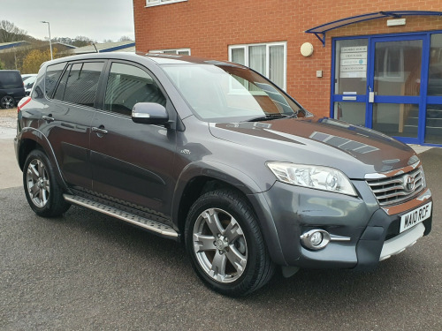 Toyota RAV4  2.2 D-CAT SR 5 DOOR *AUTOMATIC *STYLE PACK *SIDE-STEPS! *SAT NAV AND REVERS