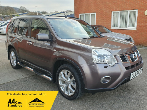 Nissan X-Trail  2.0 dCi Tekna 5dr AutoTOTAL NISSAN SERVICE HISTORY*TOWBAR*SATNAV*PAN ROOF