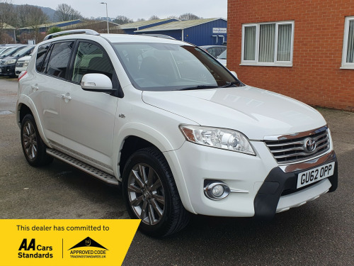 Toyota RAV4  2.2 D-CAT SR 5 DOOR *1 LADY OWNER FROM NEW! *TOTAL TOYOTA SERVICE HISTORY! 