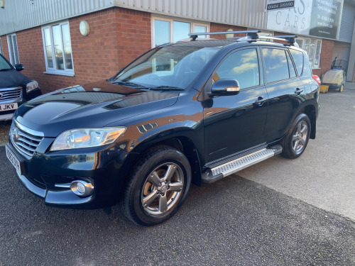 Toyota RAV4  2.2 D-4D XT-R 5dr*TOP SPEC*OUTSTANDING THROUGHOUT*REVERSE CAM*SIDE STEPS