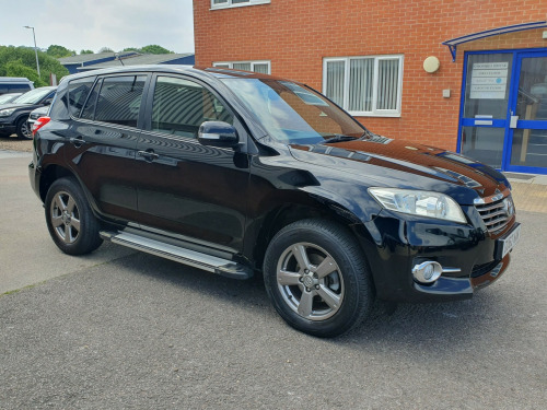 Toyota RAV4  2.2 D-4D XT-R 5 DOOR *1 YEAR MOT AND 1 YEAR GUARANTEE IN THE PRICE!