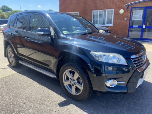Toyota RAV4  2.2 D-4D XT-R 5dr*REVERSE CAMERA*STYLE PACK*1 YEAR WARRANTY
