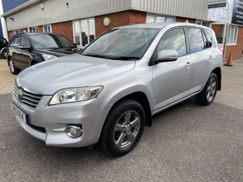 Toyota RAV4  2.2 D-4D XT-R 5 DOOR *1 YEAR GUARANTEE IN THE PRICE! *1 OWNER FROM NEW!