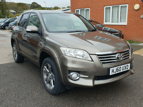 Toyota RAV4  2.2 D-CAT SR SUV 5dr Diesel Auto 4WD Euro 5 (150 ps)