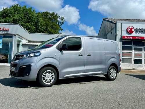 Vauxhall Vivaro  3100 2.0d 145PS Sportive H1 Van