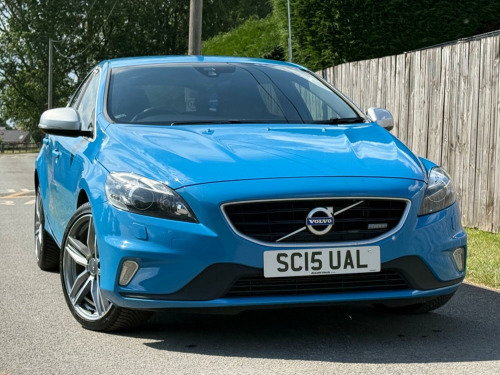 Volvo V40  2.0 R-Design Pro D4