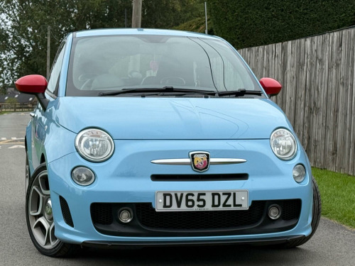 Abarth 500  1.4 Abarth 500 1.4 Tjet 135 Hp