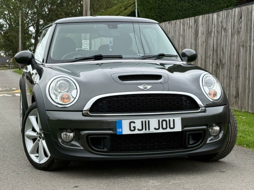 MINI Hatch  2.0 Cooper SD Hatch