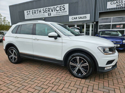 Volkswagen Tiguan  2.0 TDI BlueMotion Tech SE Navigation 48,000 MILES / 1 OWNER