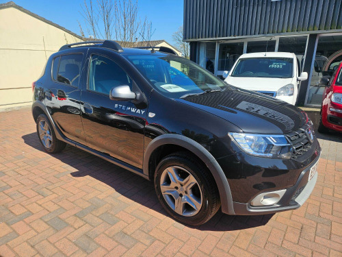 Dacia Sandero Stepway  0.9 Stepway Essential TCe 90 MY18