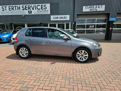 Volkswagen Golf  1.6 TDI Match