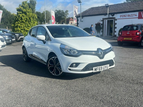 Renault Clio  0.9 TCe Iconic Hatchback 5dr Petrol Manual Euro 6 