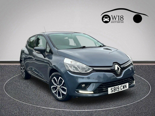 Renault Clio  0.9 TCe Play Hatchback 5dr Petrol Manual Euro 6 (s 