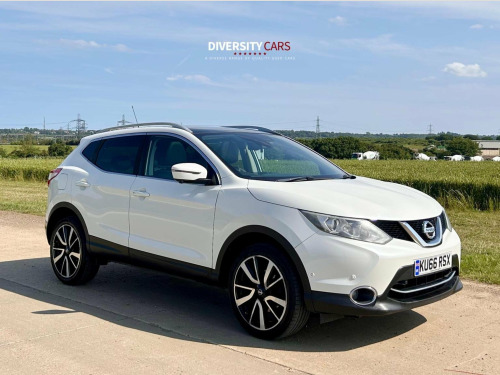Nissan Qashqai  1.5 dCi Tekna 2WD Euro 6 (s/s) 5dr