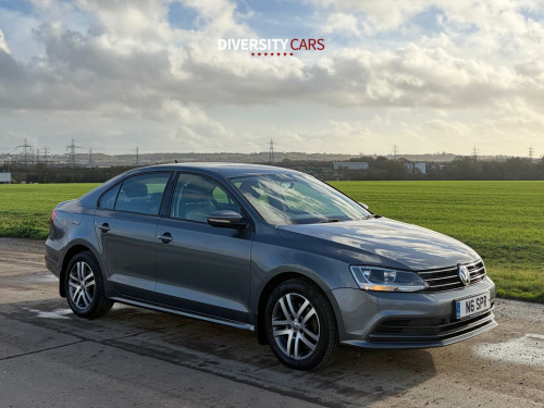 Volkswagen Jetta  2.0 TDI BlueMotion Tech SE DSG Euro 6 (s/s) 4dr 