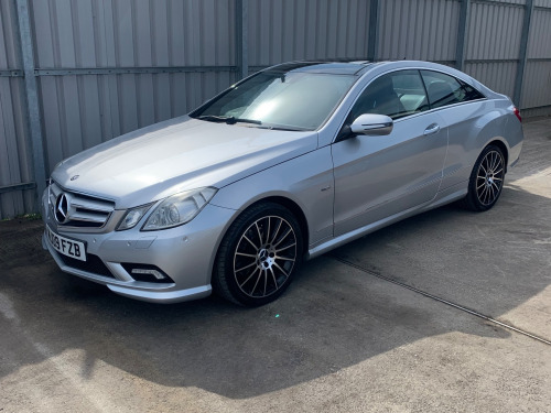 Mercedes-Benz E-Class E350 E350 CDI BLUEEFFICIENCY SPORT 2-Door