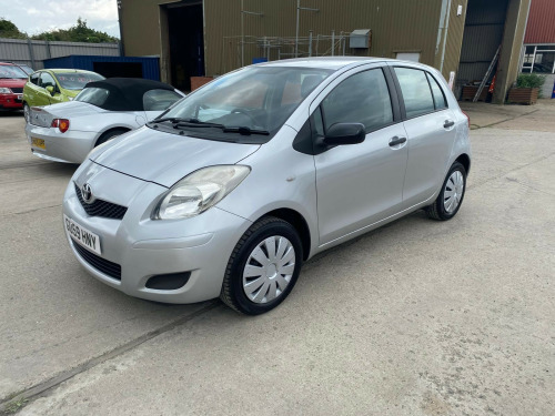 Toyota Yaris T2 VVT-I 5-Door