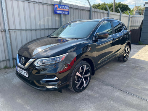 Nissan Qashqai  DIG-T TEKNA DCT 5-Door