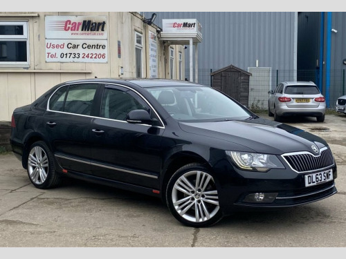 Skoda Superb  2.0 TDI Elegance Hatchback 5dr Diesel DSG Euro 5 (