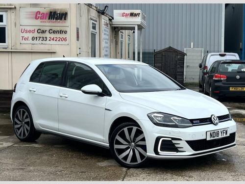 Volkswagen Golf  1.4 TSI 8.7kWh GTE Advance Hatchback 5dr Petrol Pl