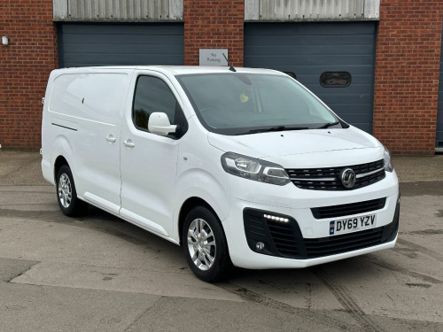 Vauxhall Vivaro  2900 1.5d 100PS Sportive H1 Van