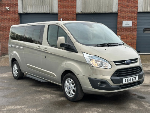 Ford Tourneo Custom  2.2 TDCi 125ps Low Roof 8 Seater Limited