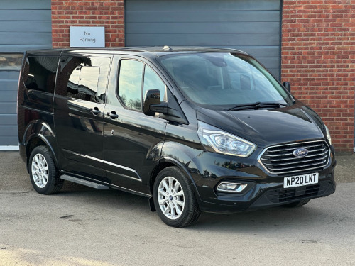 Ford Tourneo Custom  2.0 EcoBlue 130ps Low Roof 8 Seater Titanium