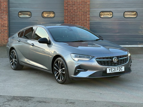 Vauxhall Insignia  1.5 Turbo D Ultimate Nav 5dr