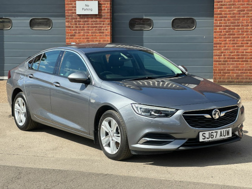 Vauxhall Insignia  1.6 Turbo D ecoTec [136] Tech Line Nav 5dr